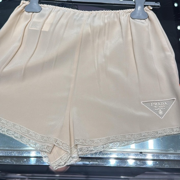 Prada Cream High Waist Women Shorts - Picture 1 of 5
